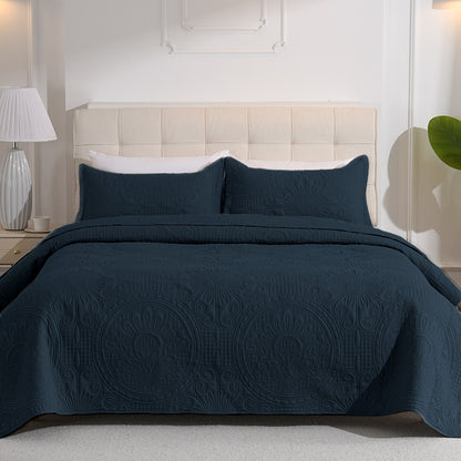 Bedspread/Throw 240x260cm, Sheet Protector Bedroom Blanket, Quilted Blanket with Double-Sided Design, Multifunctional Lightweight Quilted Blanket for Sofas and Daybeds