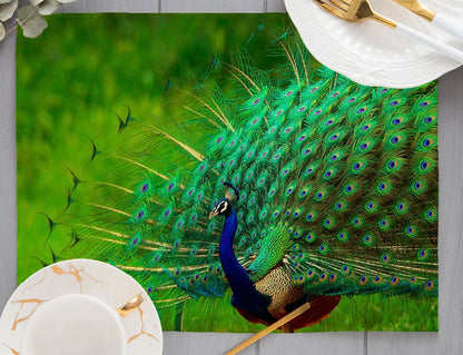 Europe Retro Mysterious Oil Painting Style White Green Couple Peacock Print Dining Mat Peacock Feather Linen Placemat Cup Pads
